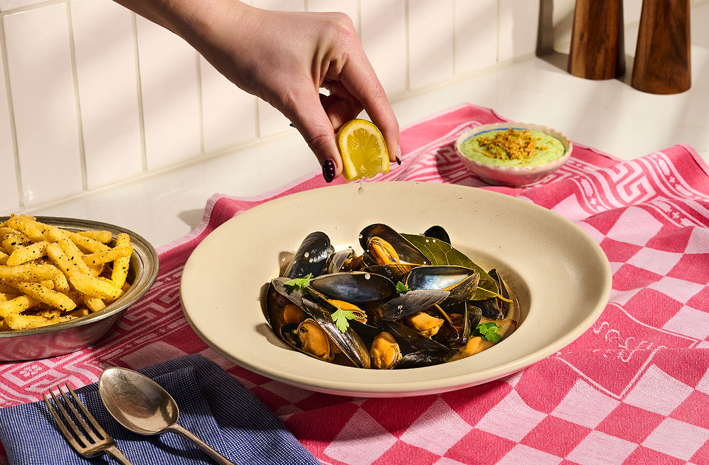Seema’s malted vinegar coconut mussels