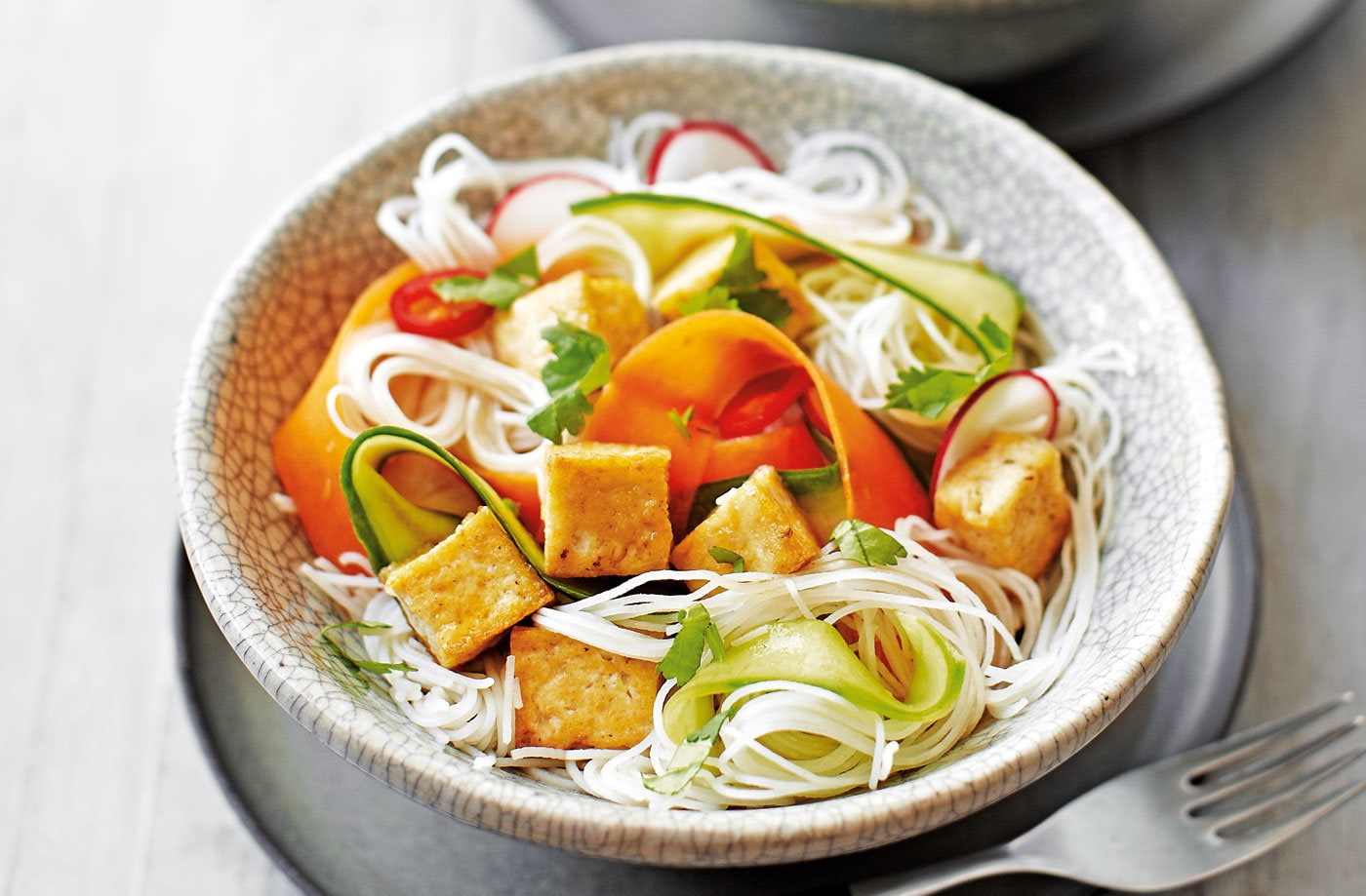 Thai noodle salad with tofu