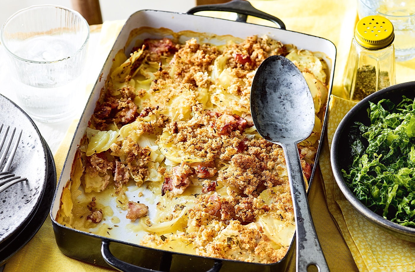 Bacon, potato and onion bake