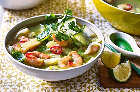 Image of "Malaysian king prawn and courgette laksa"