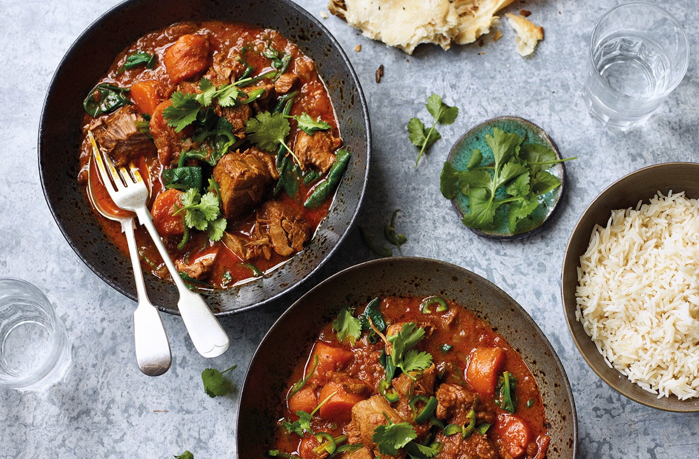Slow-cooker lamb curry
