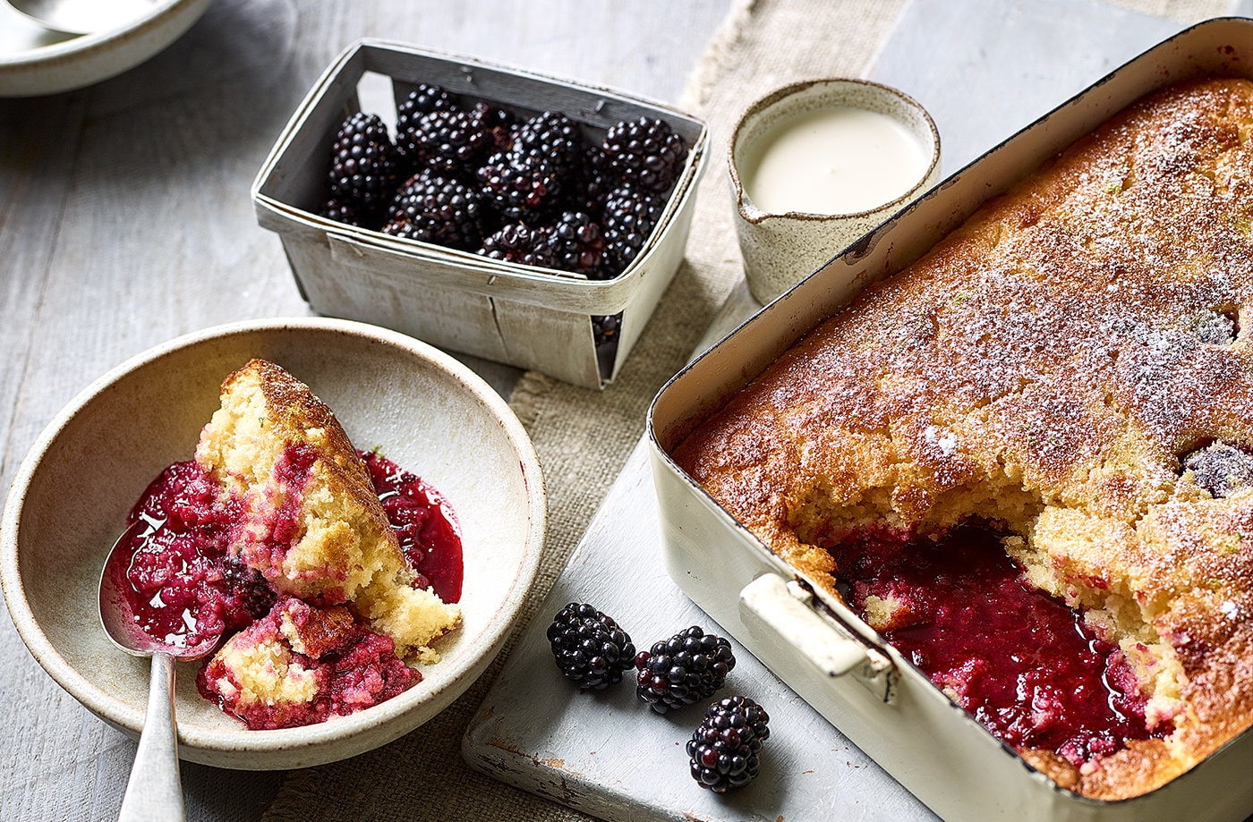 Blackberry and lime self-saucing pudding