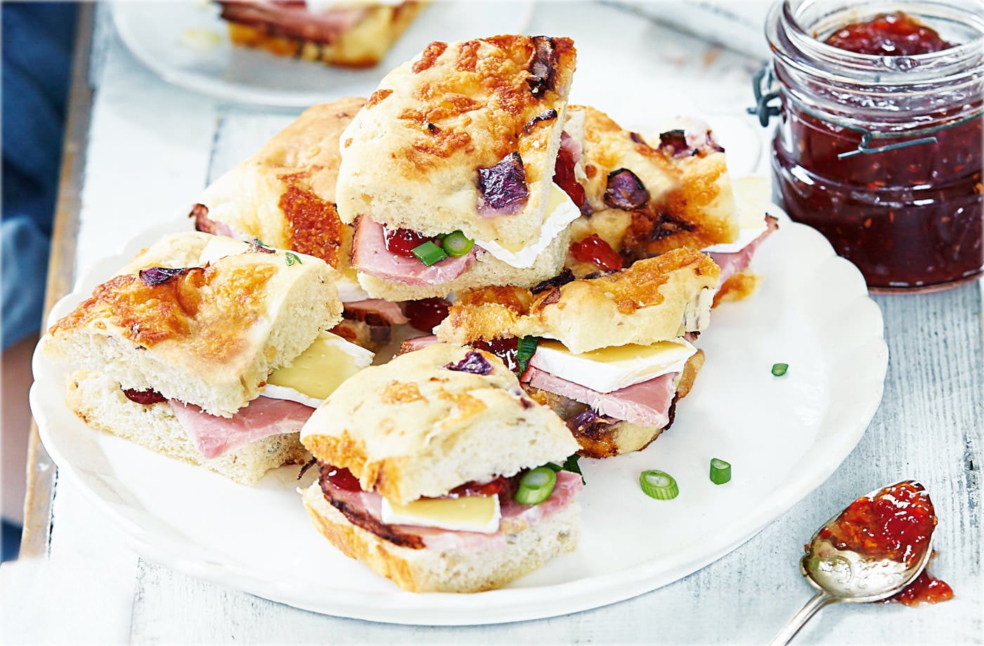 Brie, ham and chilli jam focaccia squares