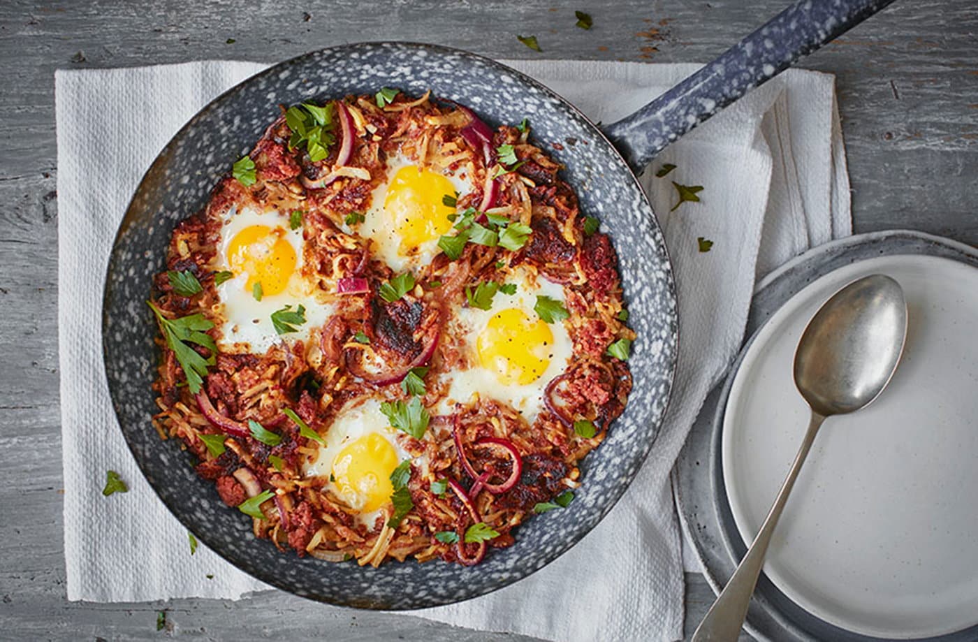 Corned beef hash with eggs