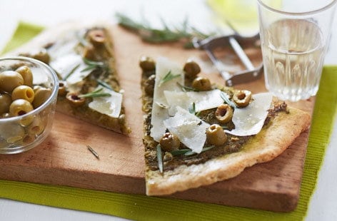 Rosemary, olive and pesto pizza
