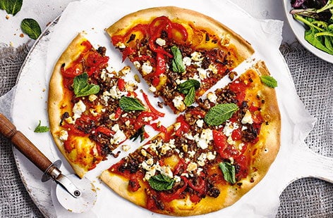 Image of "Speedy Turkish pizzas"