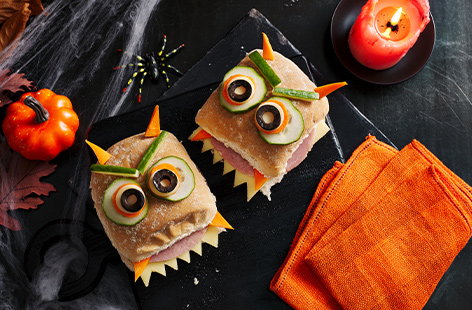 Image of "Ham and cheese monster rolls"