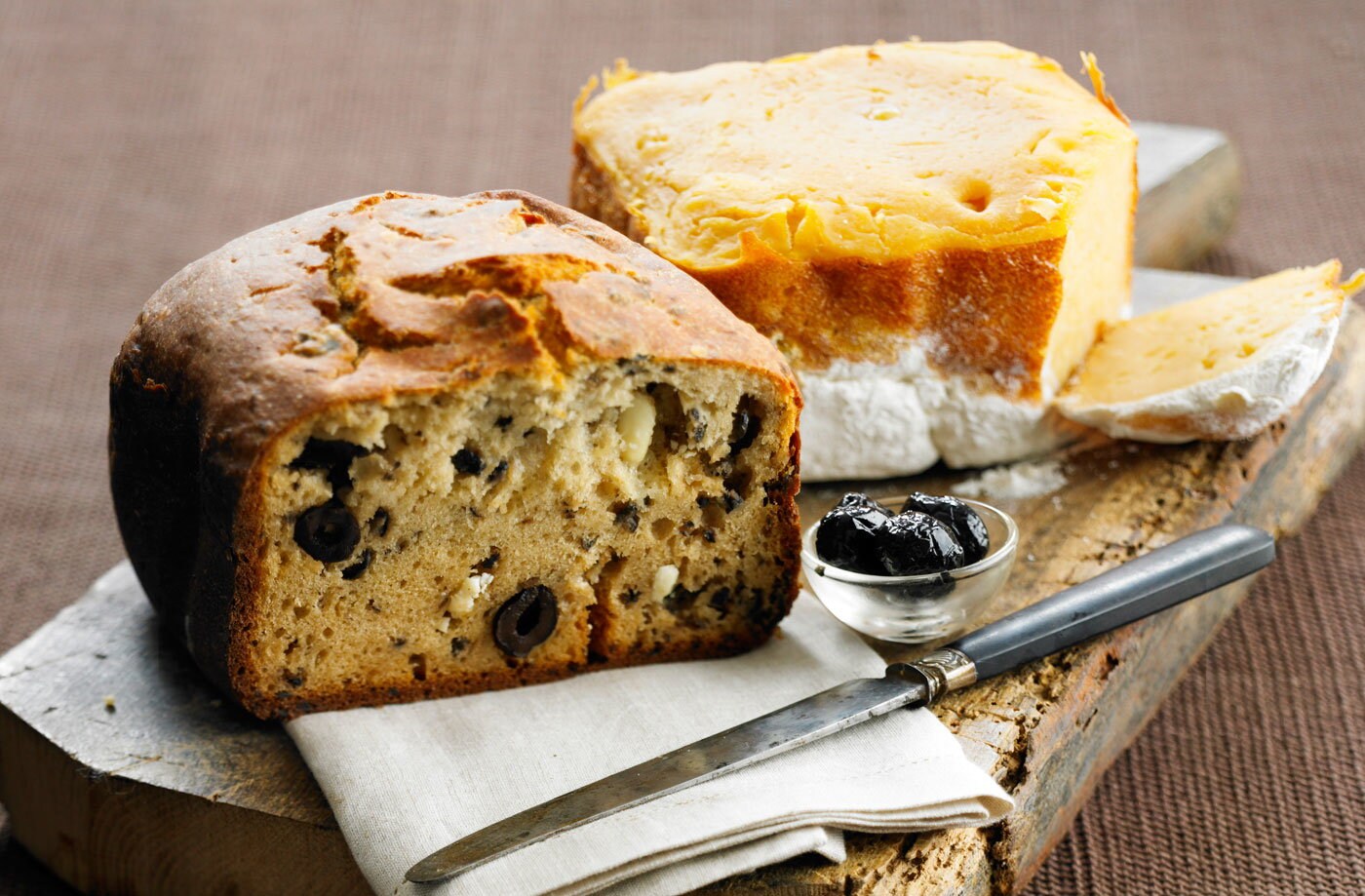 Black olive and pumpkin bread loaf