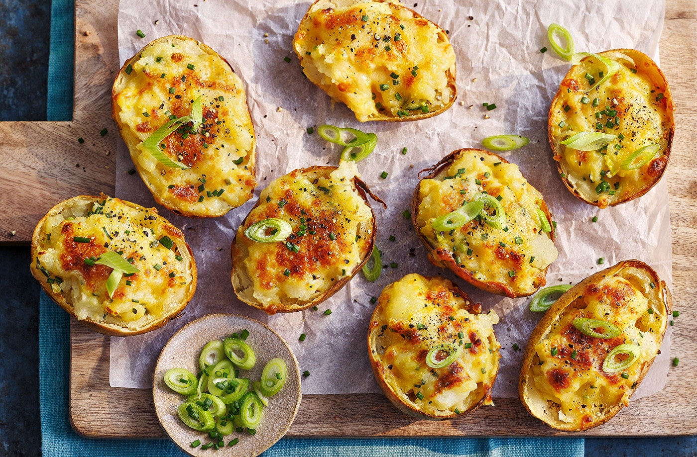Rarebit potato skins