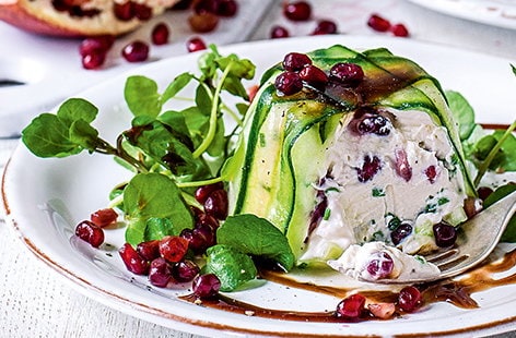 Image of "Pomegranate, ricotta and goat's cheese mousse"
