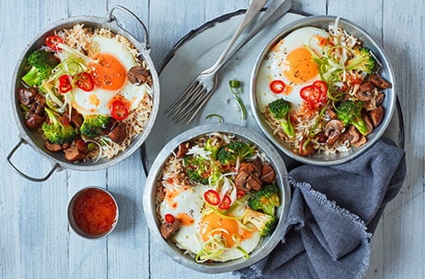 Image of "Sweet chilli vegetable rice bowl "