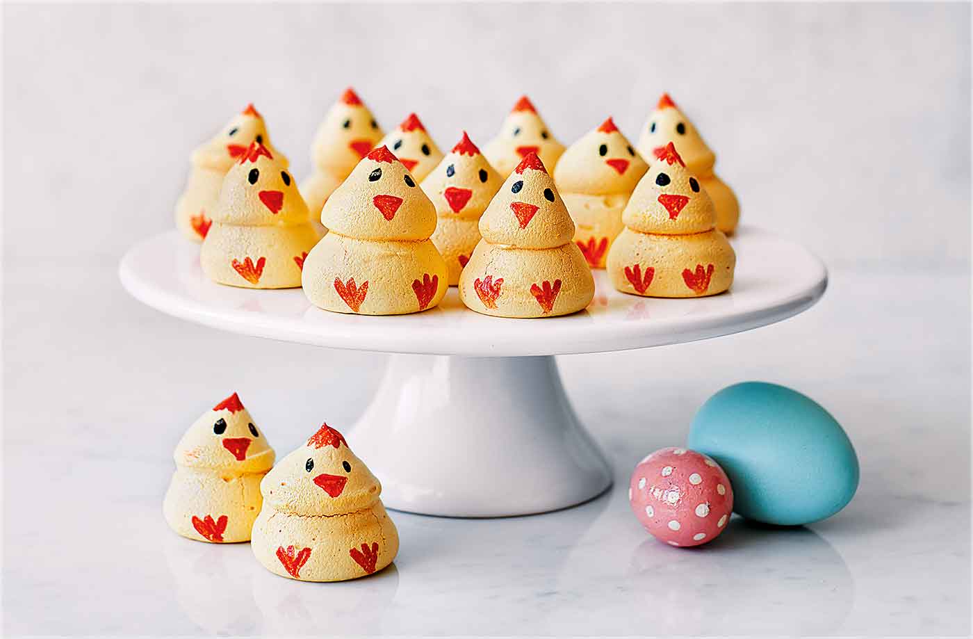 Meringue chicks