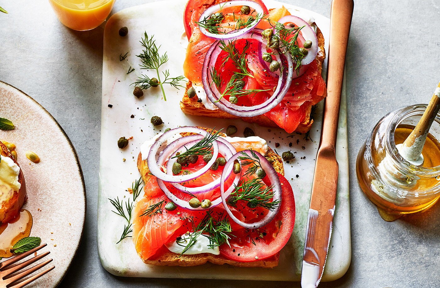Smoked salmon open sandwich
