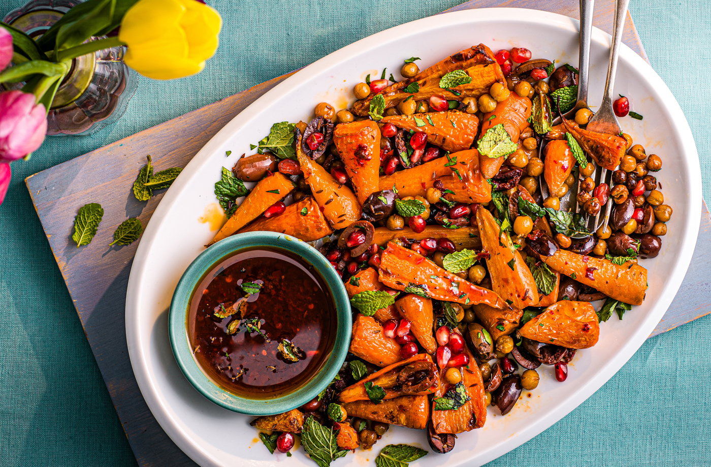 Roasted carrot and chickpea salad
