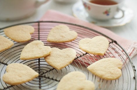 Image of "Gluten-free almond shortbread biscuits"
