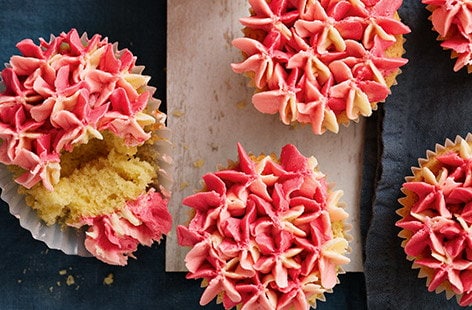 Image of "Pink ombre petal cupcakes"