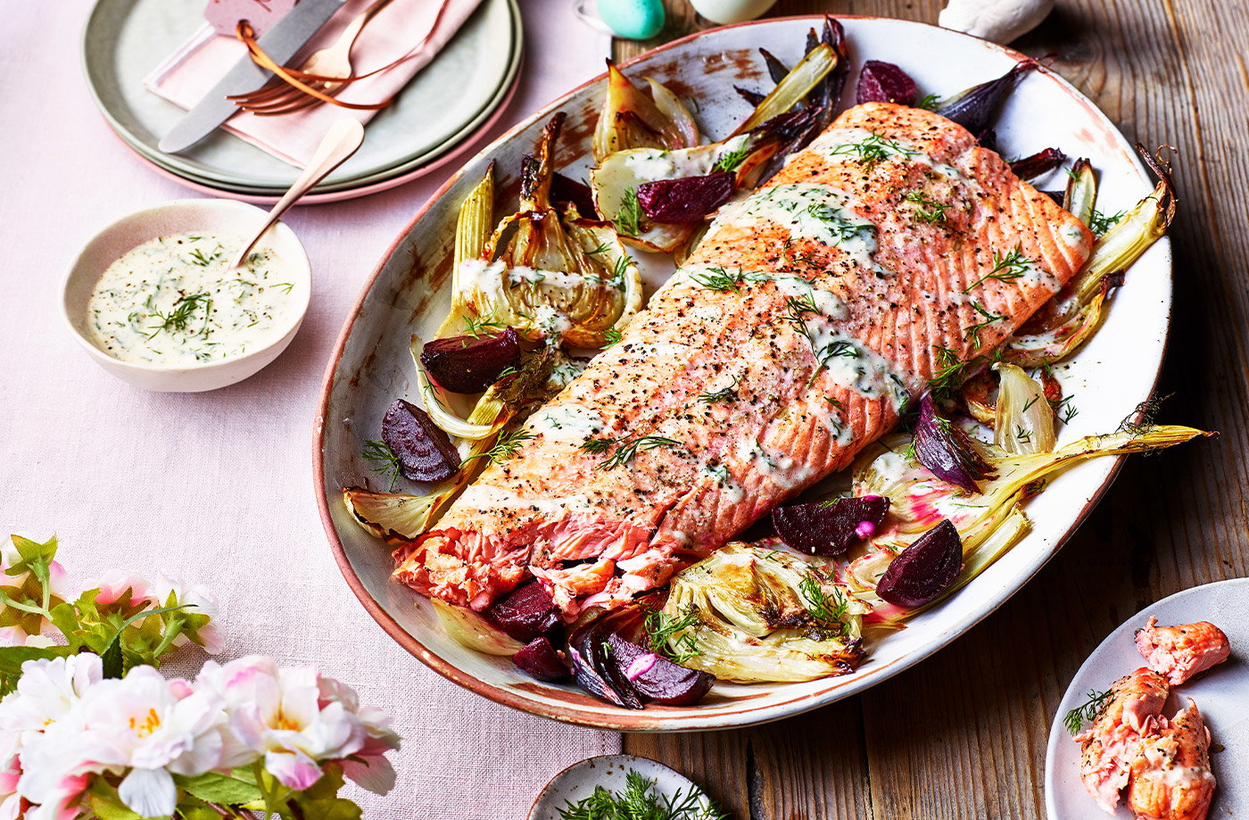 Roasted salmon with beetroot and fennel