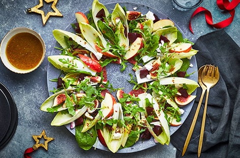 Image of "Winter salad wreath"