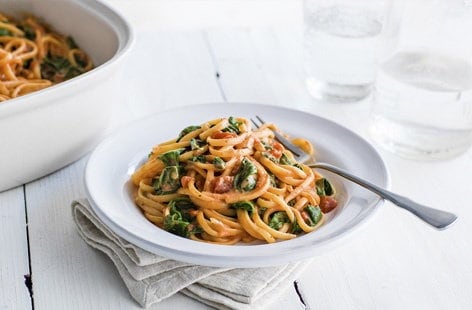 Image of "One-pot tomato and mascarpone linguine"