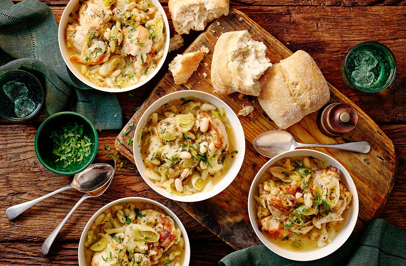 Chicken, tarragon and white wine stew