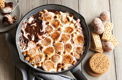 Image of "S'mores dip"