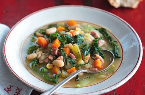 Image of "Cabbage, bean and pancetta soup"