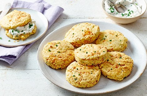 Image of "Dairy-free cheese and chive scones"