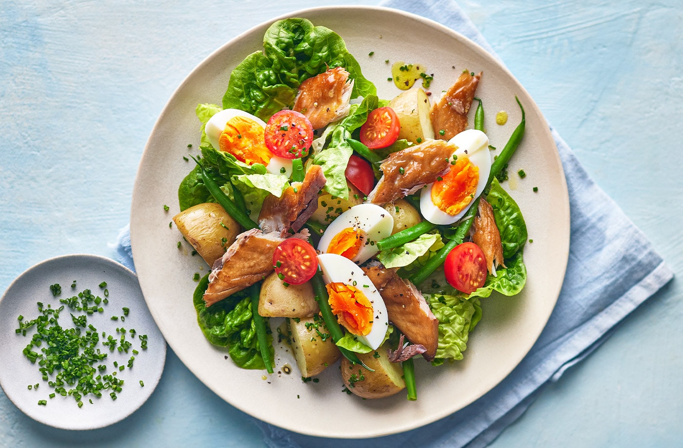 Mackerel Niçoise salad