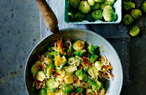 Image of "Stir-fried Brussels sprouts with leeks and carrots"