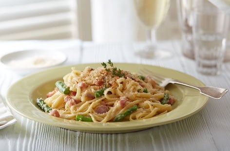 Image of "Pancetta and asparagus carbonara with thyme breadcrumbs"