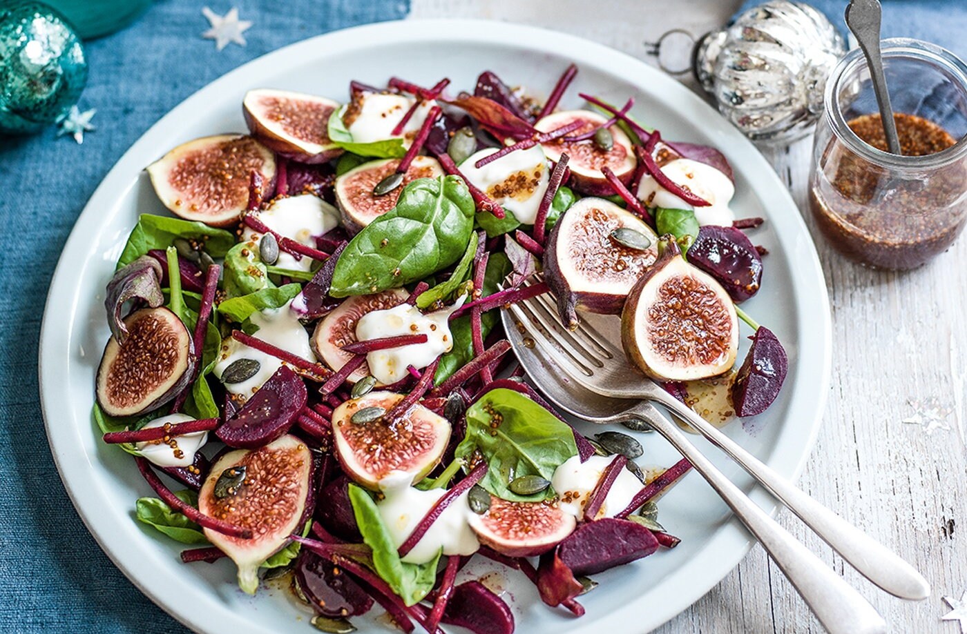 Goat's curd, fig and beetroot salad