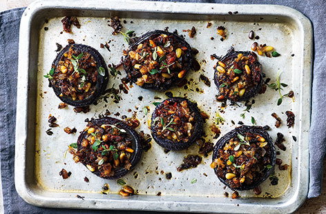 Image of "Stuffed onions"