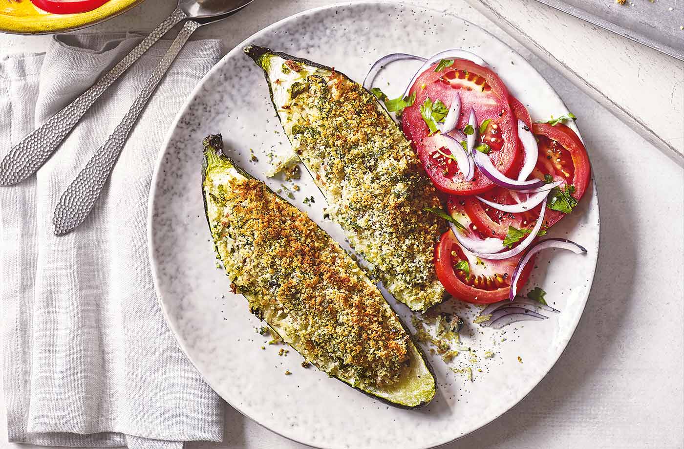 Tuna-stuffed courgettes