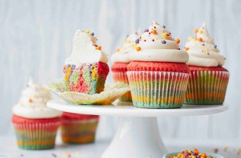 Image of "Rainbow cupcakes"