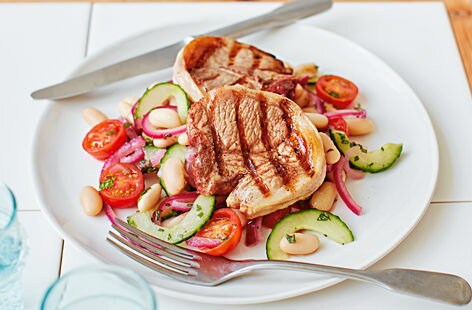 Image of "Lamb chops with Italian bean salad"