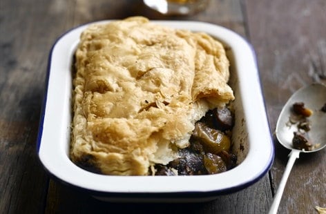 Image of "Chestnut, mushroom and shallot pie"