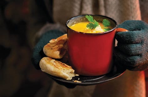 Image of "Keep-me-warm curry soup"