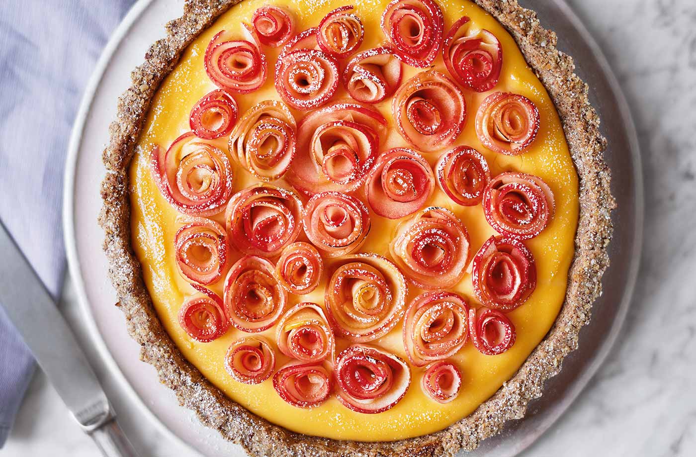 Apple 'rose' custard tart