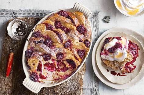 Image of "Blackberry French toast with lemon curd yogurt"