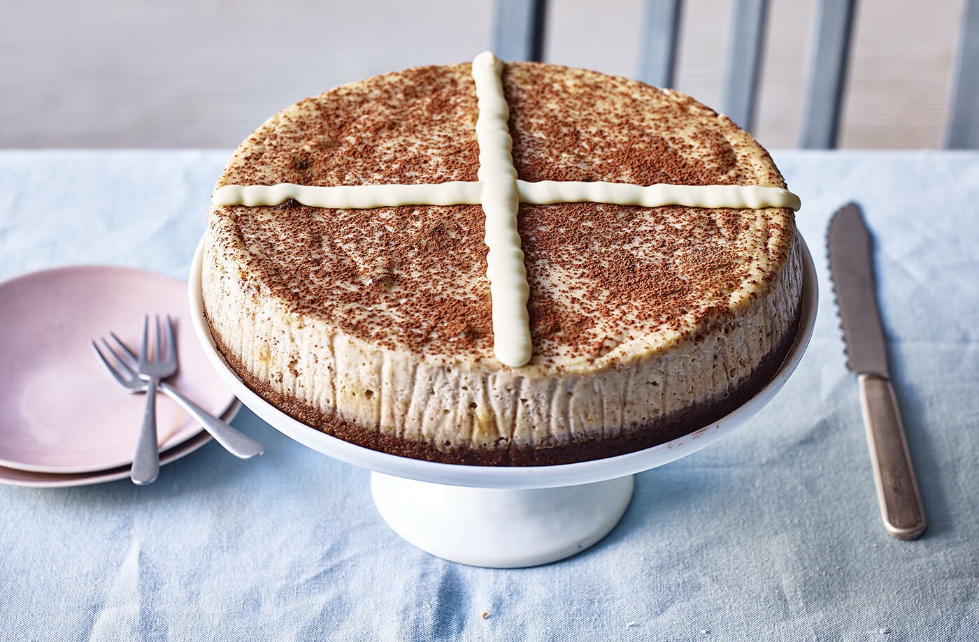 Hot cross bun cheesecake