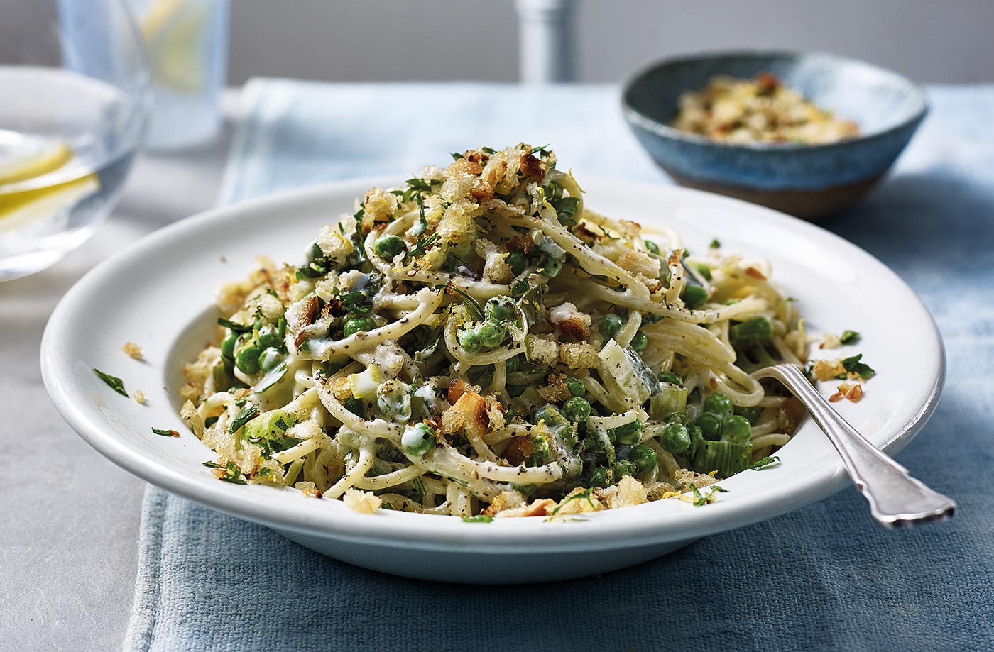 Lemony pea spaghetti
