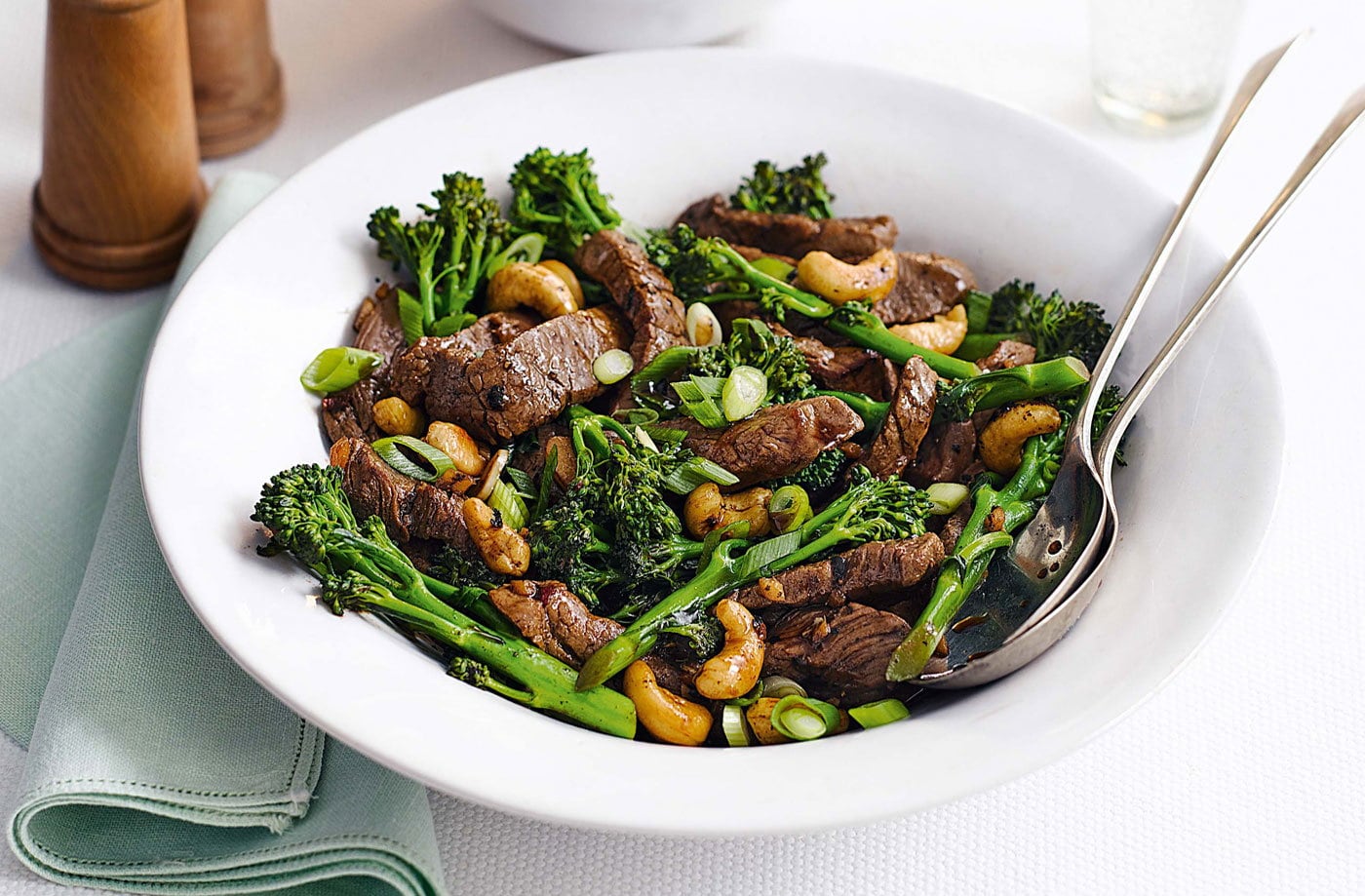 Sticky beef with cashews