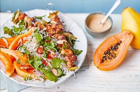 Image of "Caramelised chicken and papaya satay noodles"
