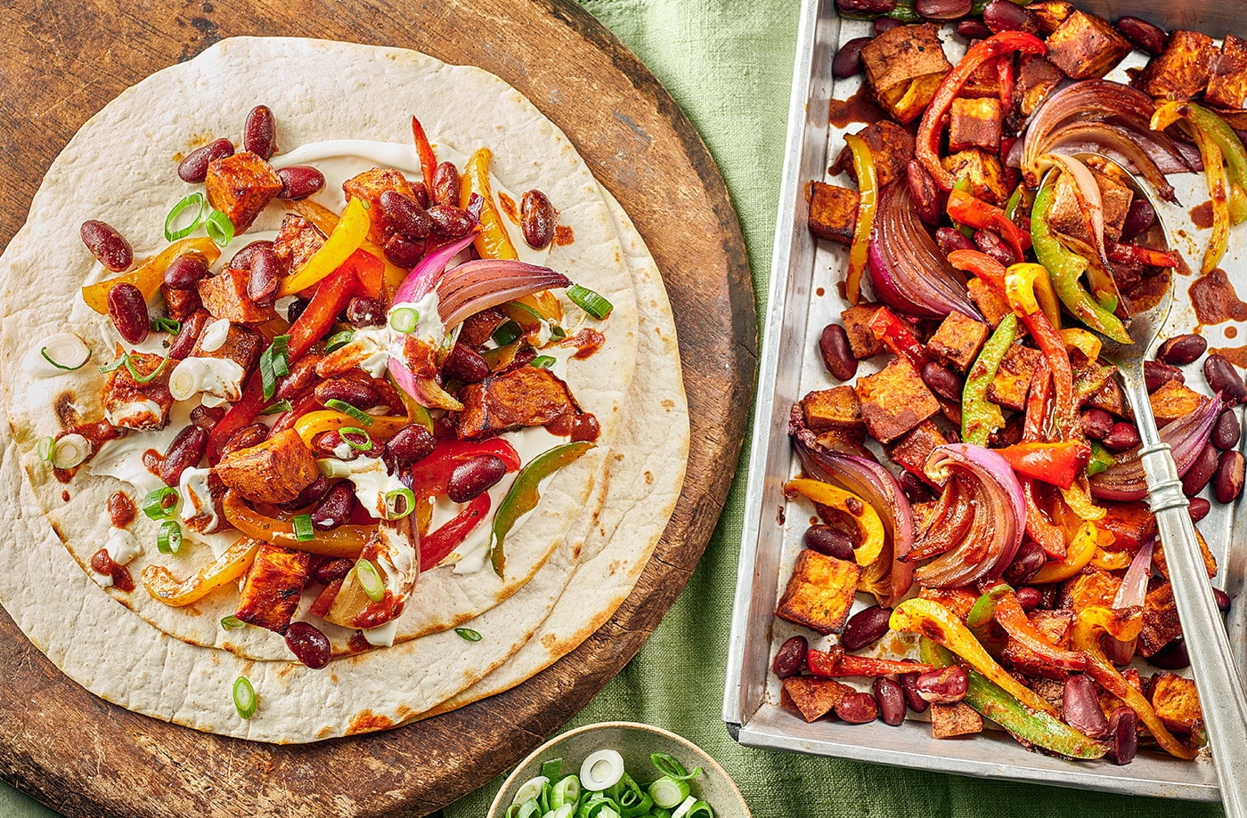 Sweet potato fajita traybake