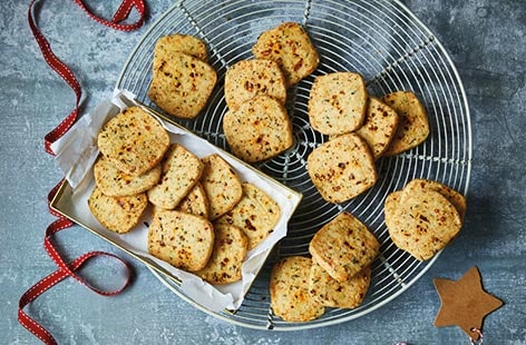Image of "Manchego and chilli shortbreads"