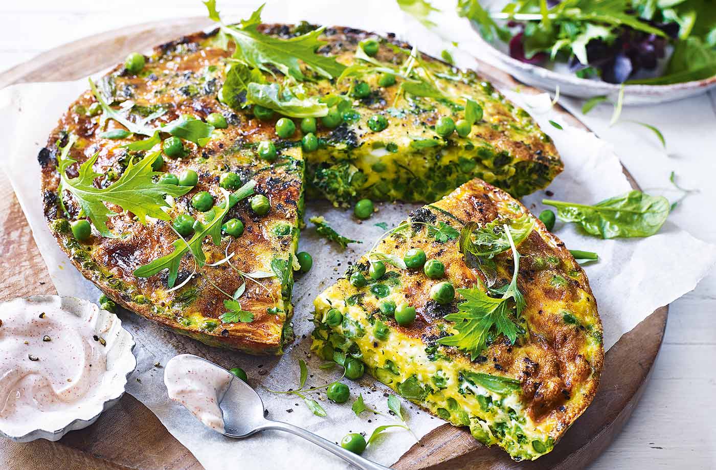Pea, broccoli and Cheddar frittata