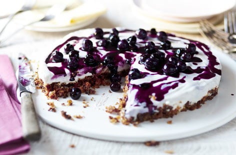 Image of "Dairy-free blueberry cheesecake"