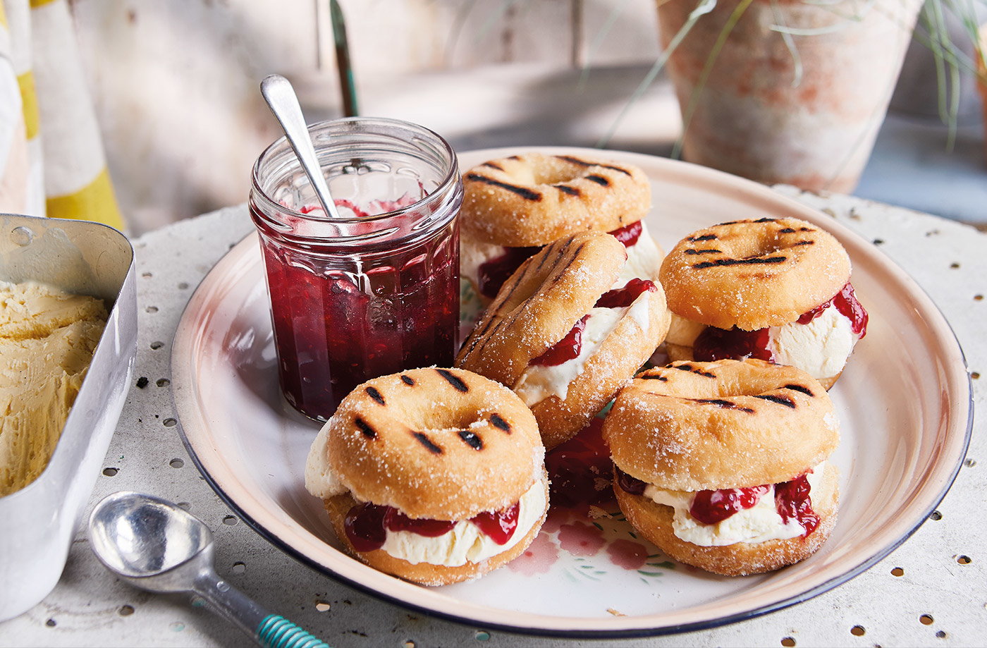 Barbecued doughnut ice cream sandwiches