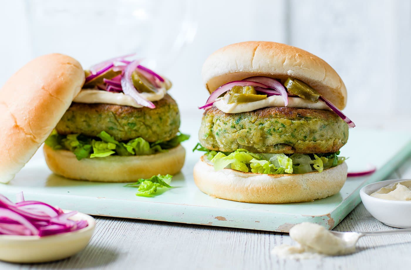 Falafel burger