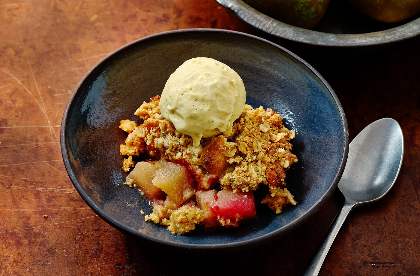 Pear and raspberry frangipane crumble